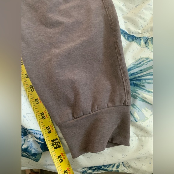 Beyond Yoga Joggers size Small - Picture 7 of 8